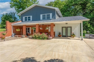 459 SE Pp Hwy, Leeton, MO 64761