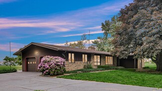 1053 W 850 S, Union Mills, IN 46382