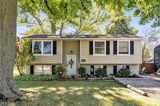 7084 Lake Rd E, Madison, OH 44057