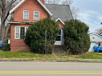 516 N Main St, Youngsville, PA 16371