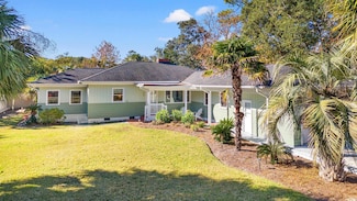 403 32nd Ave N, Myrtle Beach, SC 29577