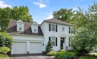 4949 Heath Gate Dr, New Albany, OH 43054