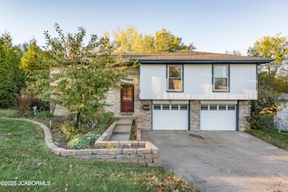 509 Sue Dr, Jefferson City, MO 65109