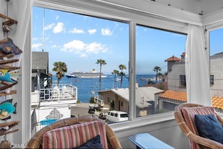 117 Maiden Ln, Avalon, CA 90704