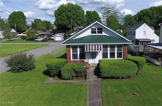 1632 Lawrence St, Parkersburg, WV 26101