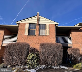 676 Sparrow Ln Unit F2, Langhorne, PA 19047
