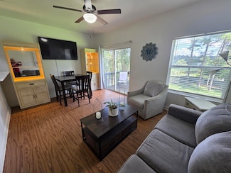 1660 Kay Ave Unit 3, Tallahassee, FL 32301