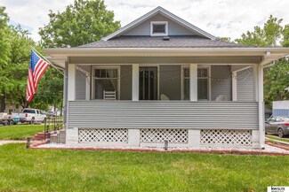 5243 Leighton Ave, Lincoln, NE 68504