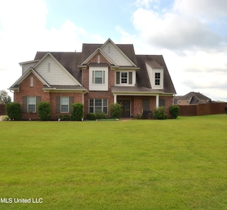 4625 Bakersfield Dr, Nesbit, MS 38651