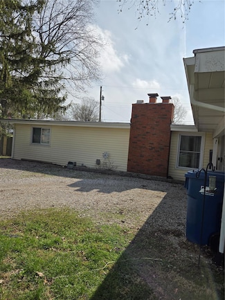 101 Lowell Ct, O Fallon, IL 62269