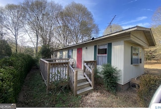 211 Pine Valley Rd, Bogart, GA 30622