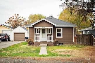 319 Jackson St, Twin Falls, ID 83301
