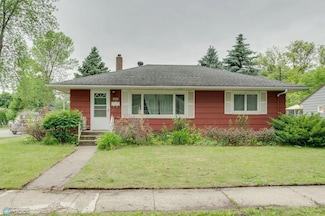 1021 1st St S, Moorhead, MN 56560