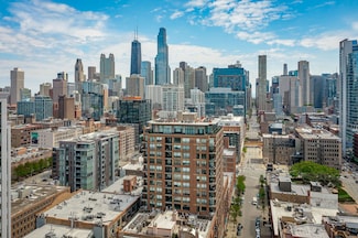 400 W Ontario St Unit 1801, Chicago, IL 60654