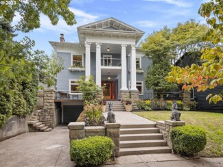 1525 SE 22nd Ave, Portland, OR 97214
