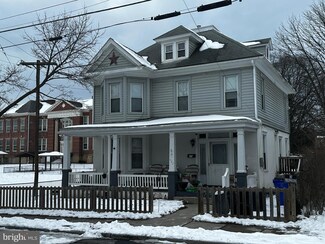 527 Summit Ave, Hagerstown, MD 21740