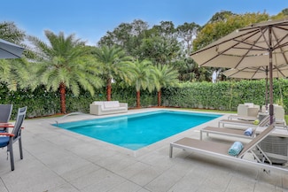 8086 Bautista Way, Palm Beach Gardens, FL 33418