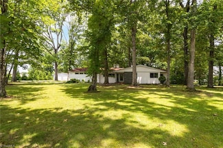 1622 Penny Rd, High Point, NC 27265