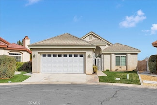 19559 Northstar Ct, Apple Valley, CA 92308
