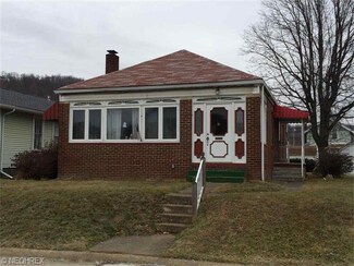 1014 Pierce Ave, Toronto, OH 43964