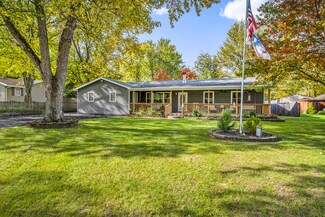 35652 Jay Dr, Custer Park, IL 60481