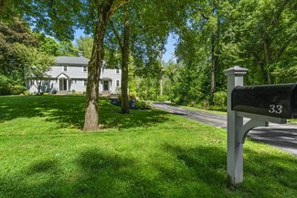 33 Russett Hill Rd, Sherborn, MA 01770
