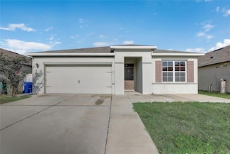 269 Saint Georges Cir, Eagle Lake, FL 33839