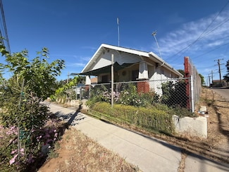 1128 Kern St, Fresno, CA 93706