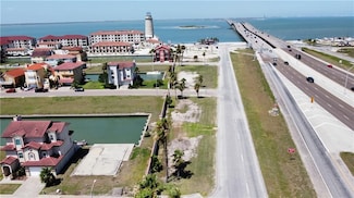 702 Crown Harbor, Corpus Christi, TX 78402
