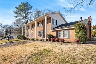 7004 Birchett Dr, Prince George, VA 23875