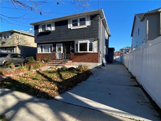 963 Targee St, Staten Island, NY 10304