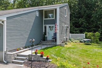 26 Jennifer Dr, Concord, NH 03301
