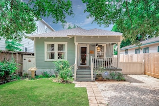 108 E 27th St, Houston, TX 77008
