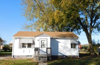 434 E Edwards Ave, East Dundee, IL 60118