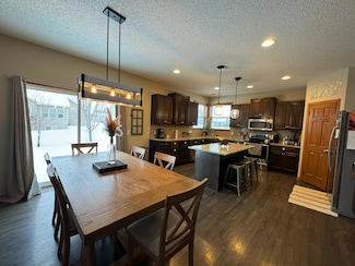 1202 12th St SE, New Prague, MN 56071