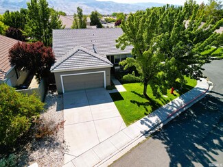 1640 Box Canyon Dr, Reno, NV 89521