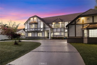 17153 Rayen St, Northridge, CA 91325