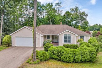 121 Sarah Cir, Laconia, NH 03246