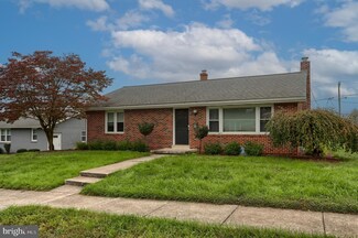 519 Cedar Ave, Hershey, PA 17033