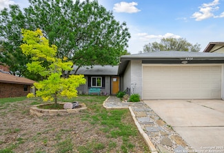 5010 Brookhead Ln, Cibolo, TX 78108