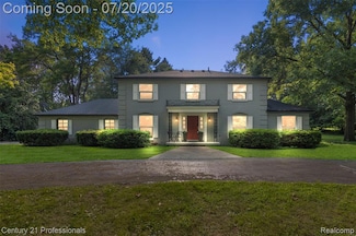 5420 Lahser Rd, Bloomfield Hills, MI 48302