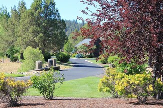 1132 Paper Birch Way, Klamath Falls, OR 97601