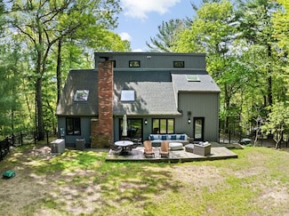 29 Shepherd's Path, Marshfield, MA 02050