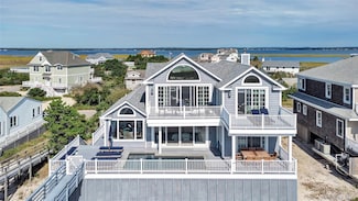 939 Dune Rd, Westhampton Beach, NY 11978