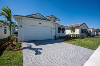 2784 SE Ashfield Dr, Port St. Lucie, FL 34984