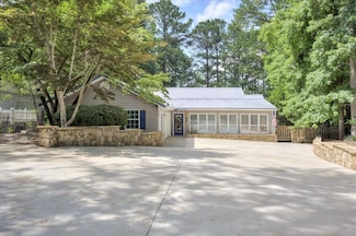 1695 Buckhead Dr, Tignall, GA 30668