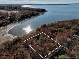 247 Patriot Pointe, Eufaula, OK 74432