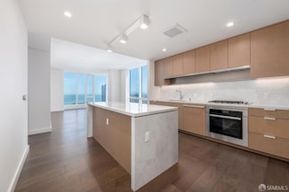 488 Folsom St Unit 4305, San Francisco, CA 94105