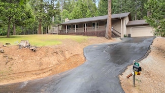 24195 Awahanee Rd, Sonora, CA 95370