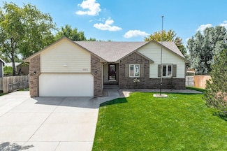 10011 W Greenspoint St, Wichita, KS 67205